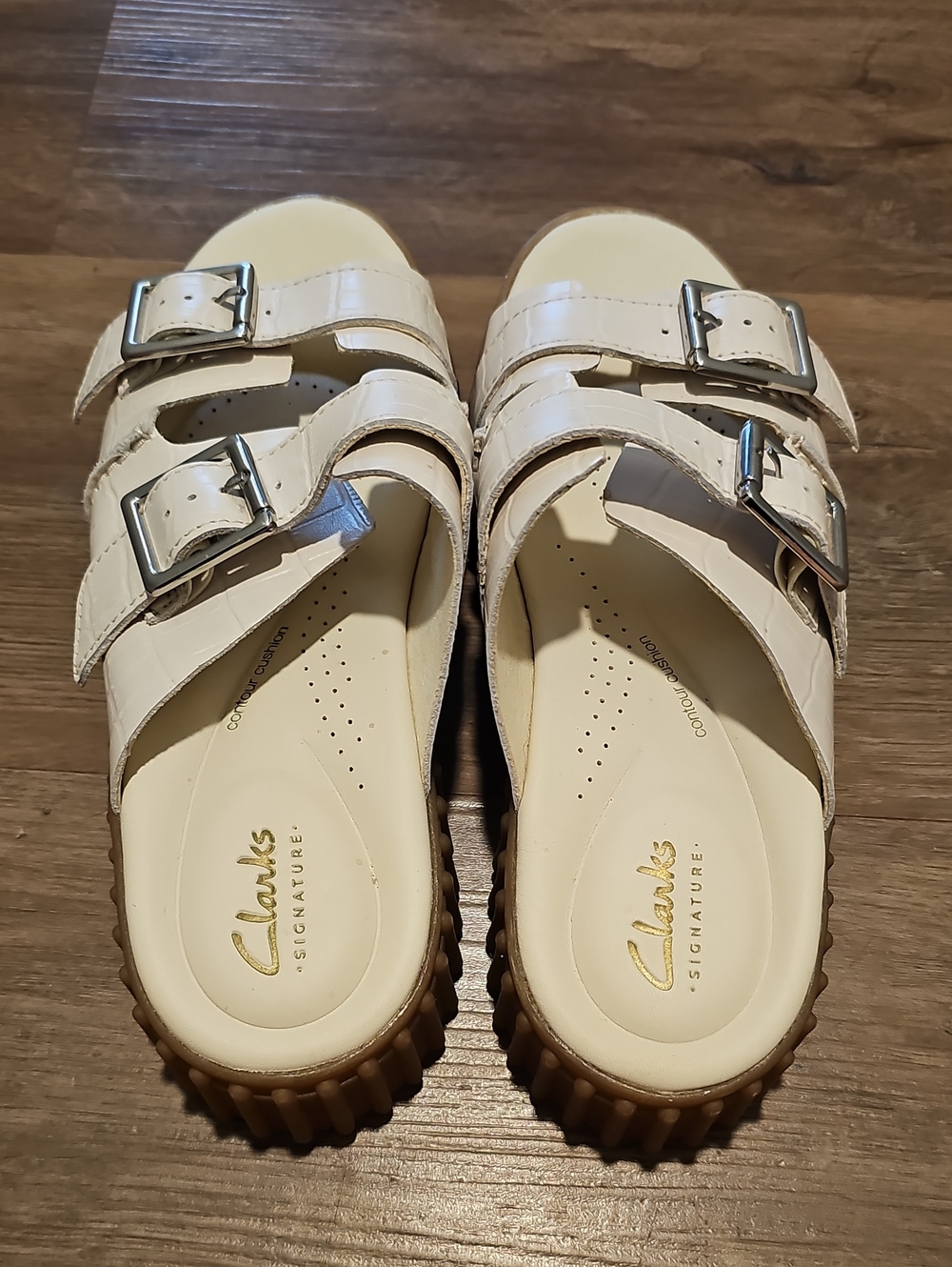Clarks Cream Sandal with Brown Ribbed Sole - Picture 8 of 13